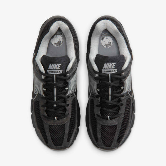 NIKE ZOOM VOMERO 5 SDE 8