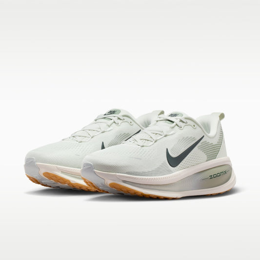 NIKE VOMERO 18 9