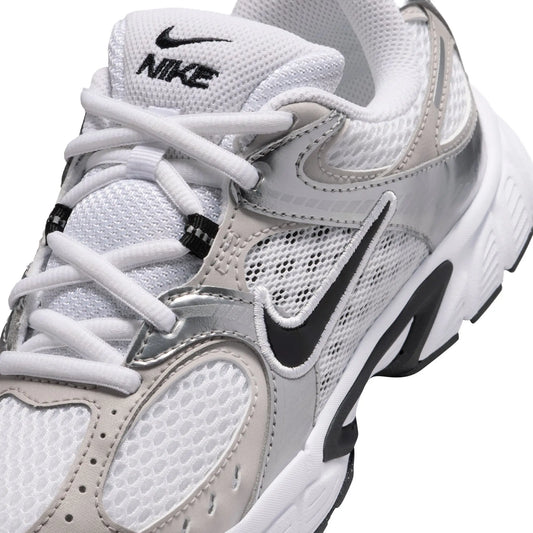 NIKE V5 RNR BG