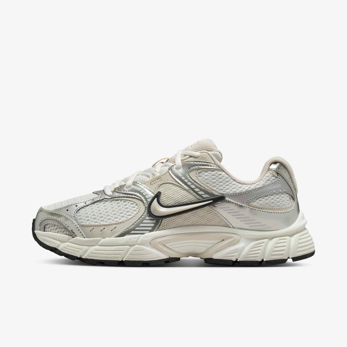 W NIKE V5 RNR