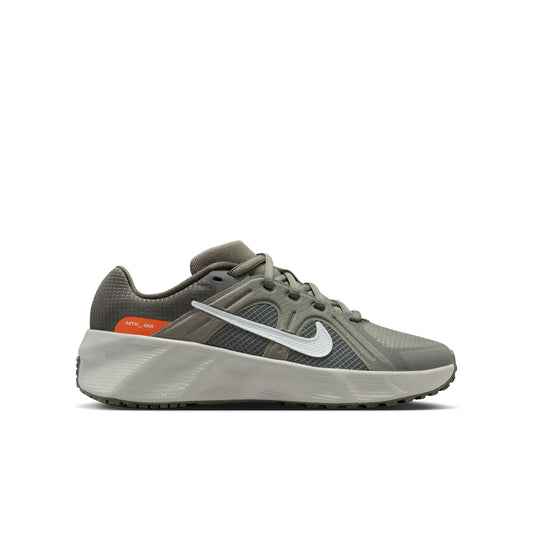 NIKE METRO TEK BG