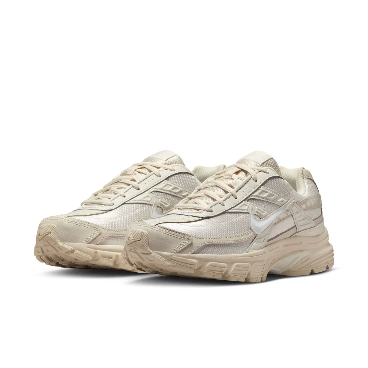 WMNS NIKE INITIATOR