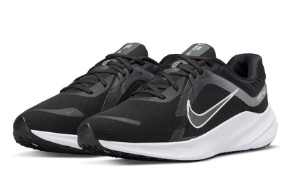 NIKE Quest 5