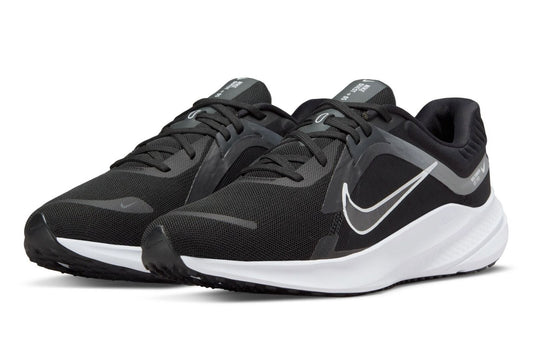NIKE Quest 5