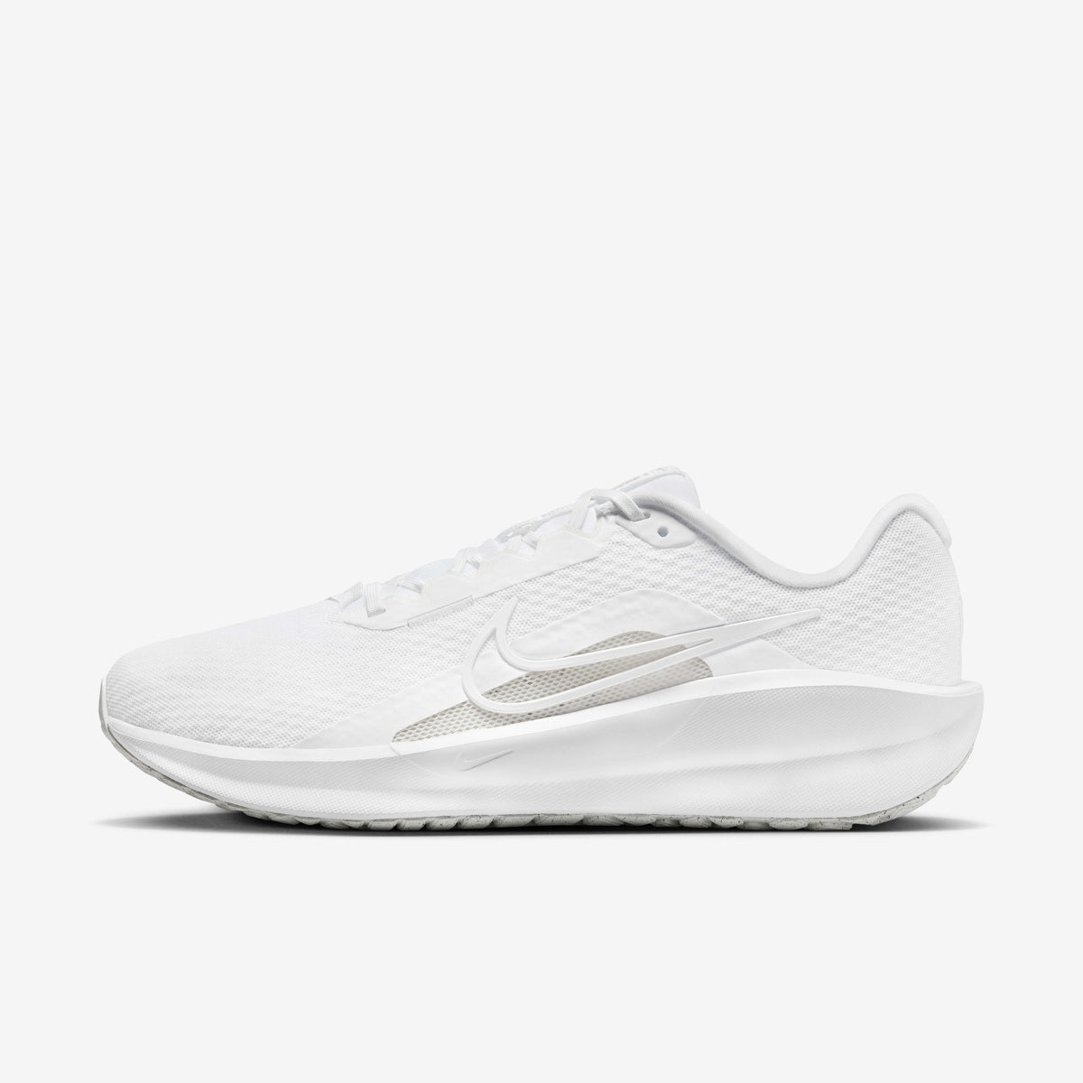 NIKE DOWNSHIFTER 13 7.5