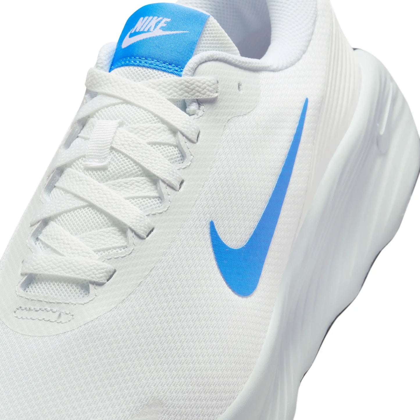 NIKE Promina White
