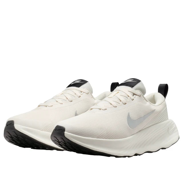 W NIKE PROMINA