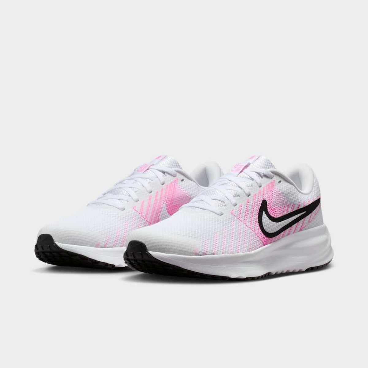 W NIKE RUN DEFY