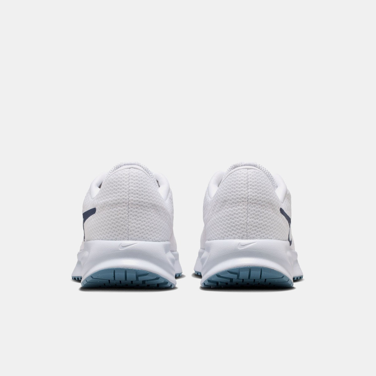 W NIKE RUN DEFY