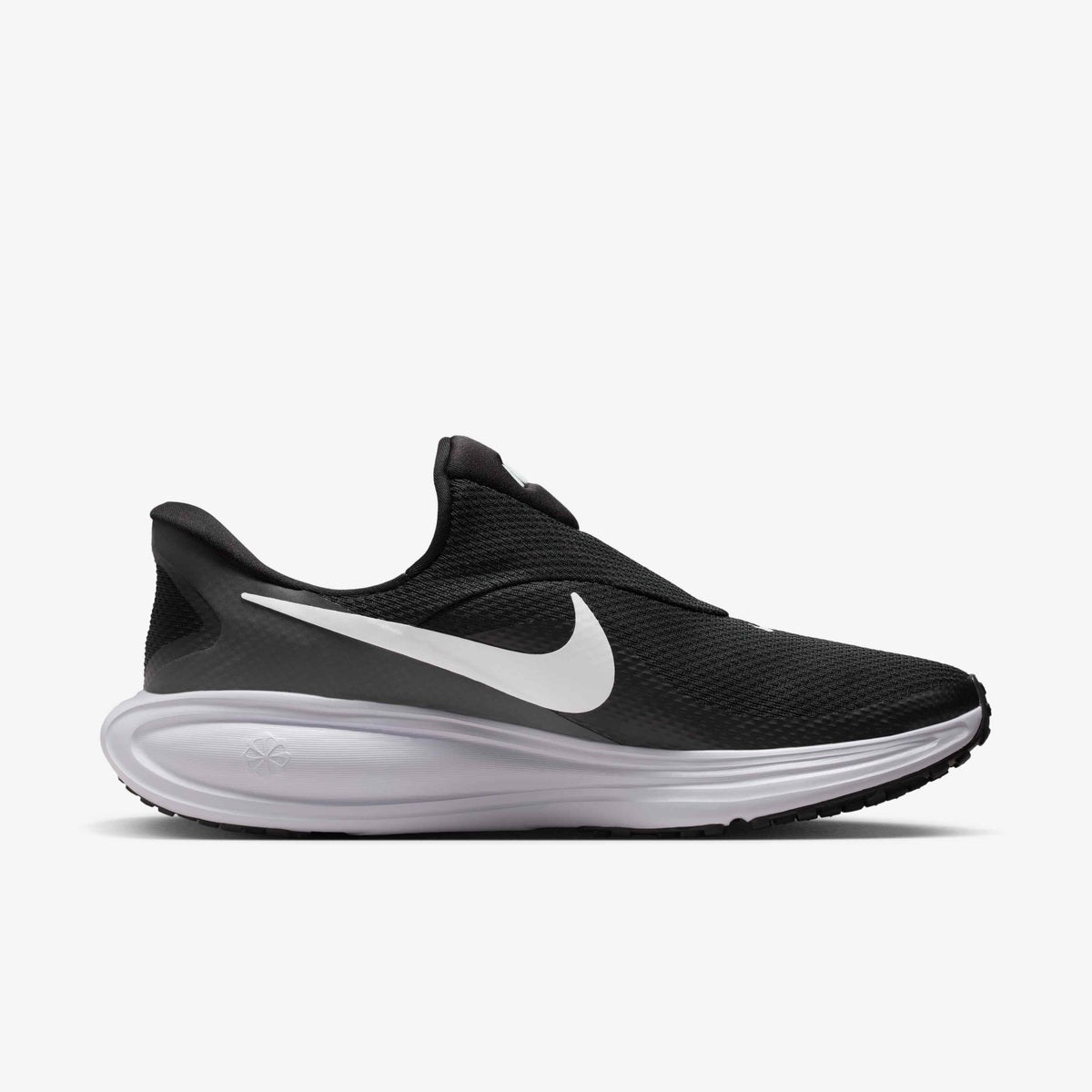 NIKE REVOLUTION 8 EASYON 7