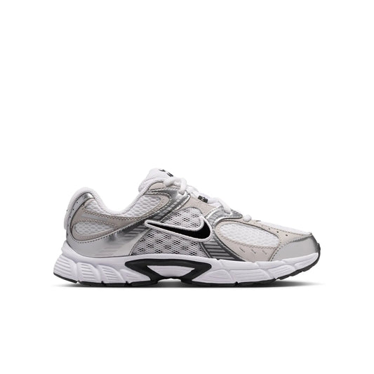 NIKE V5 RNR BG