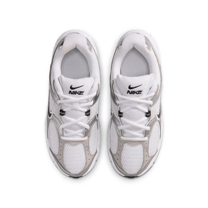 NIKE V5 RNR BG