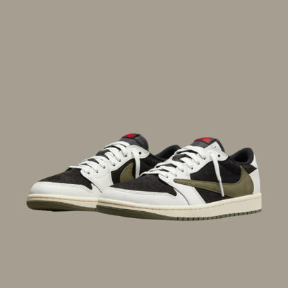 JORDAN 1 RETRO LOW TRAVIS SCOTT OLIVE